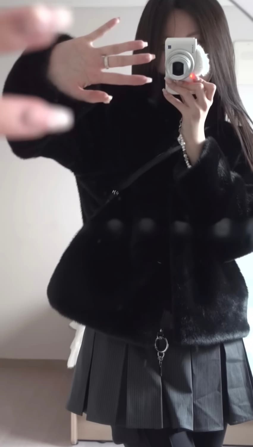 윤비누 슬로우앤드 스노우 리얼소프트 퍼자켓 블랙 상품이미지1