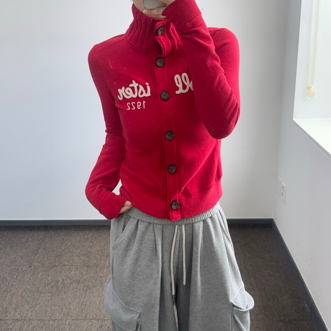 Hollister 홀리스터 레터링 로고 레드 버튼업  상품이미지1