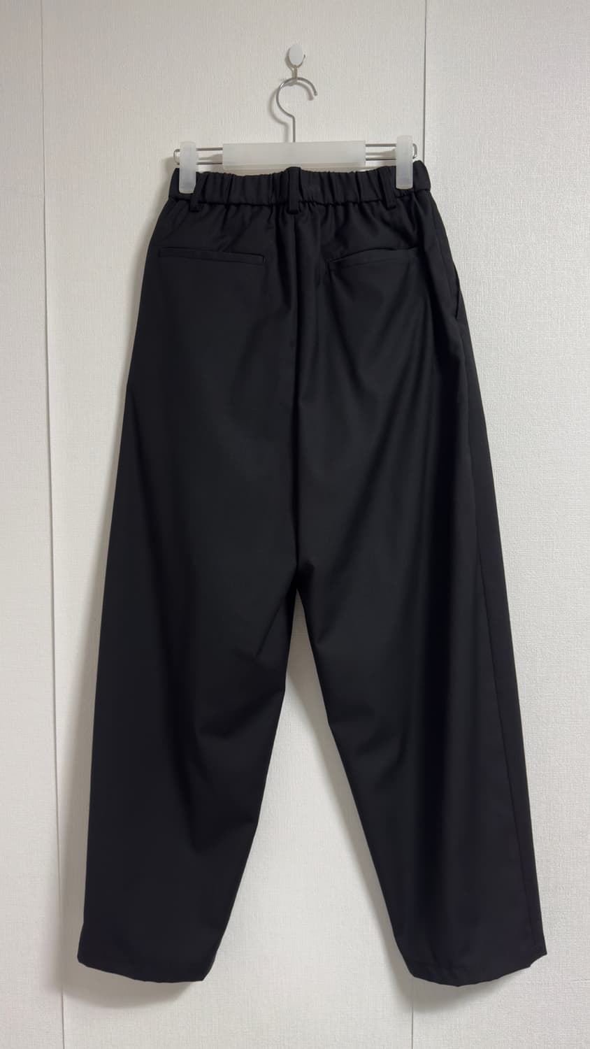 어나더오피스 Cocoon Banded Pants (Black) 상품이미지3