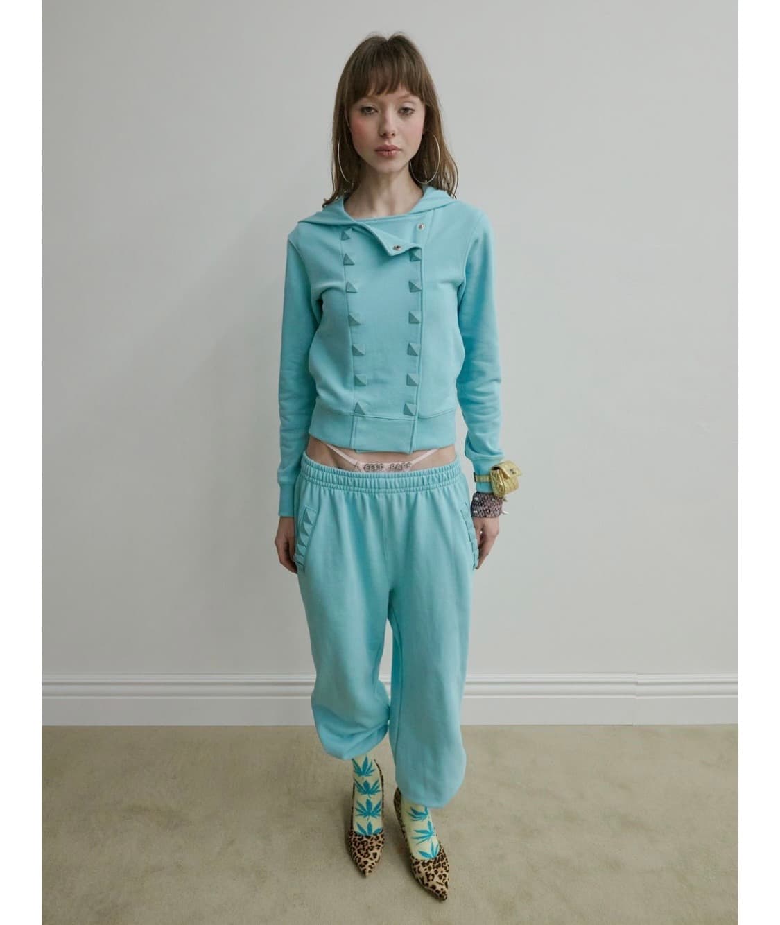 스컬프터 Napoleon Stud Hoodie Acid Blue 상품이미지2