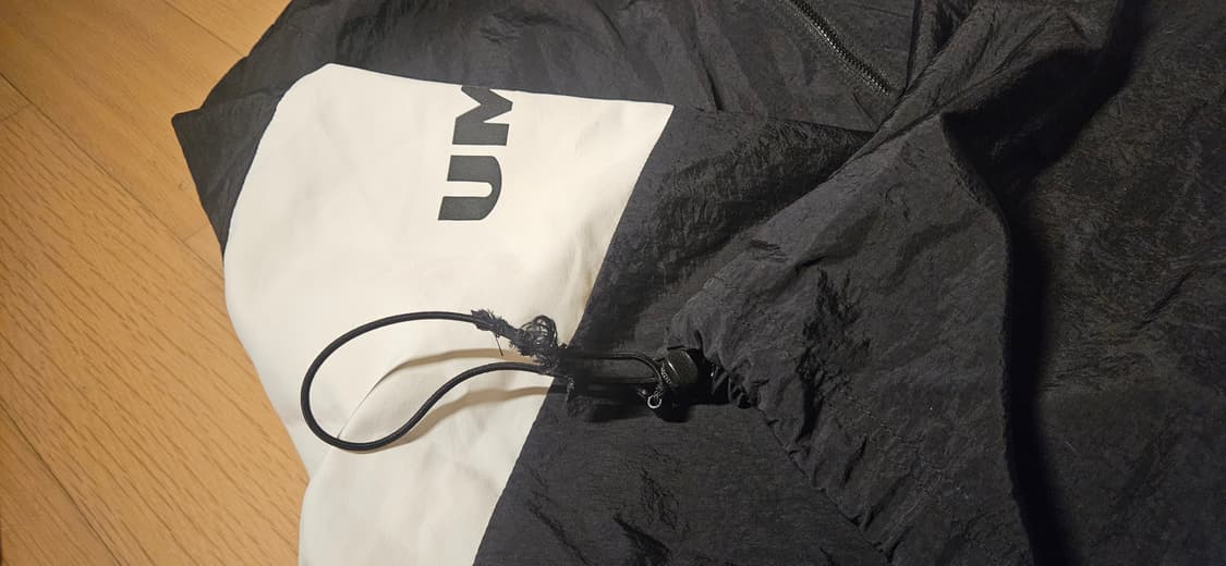 엄브로 반집업 바람막이 상품이미지2