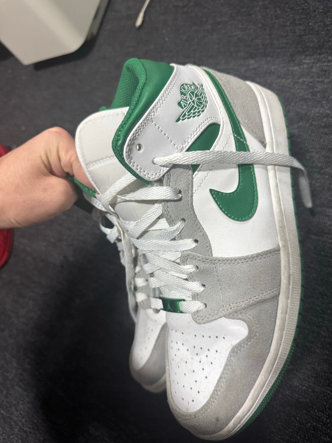 에어 조던 1 미드 SE 파인 그린 라이트 스모크 그레이 상품이미지3