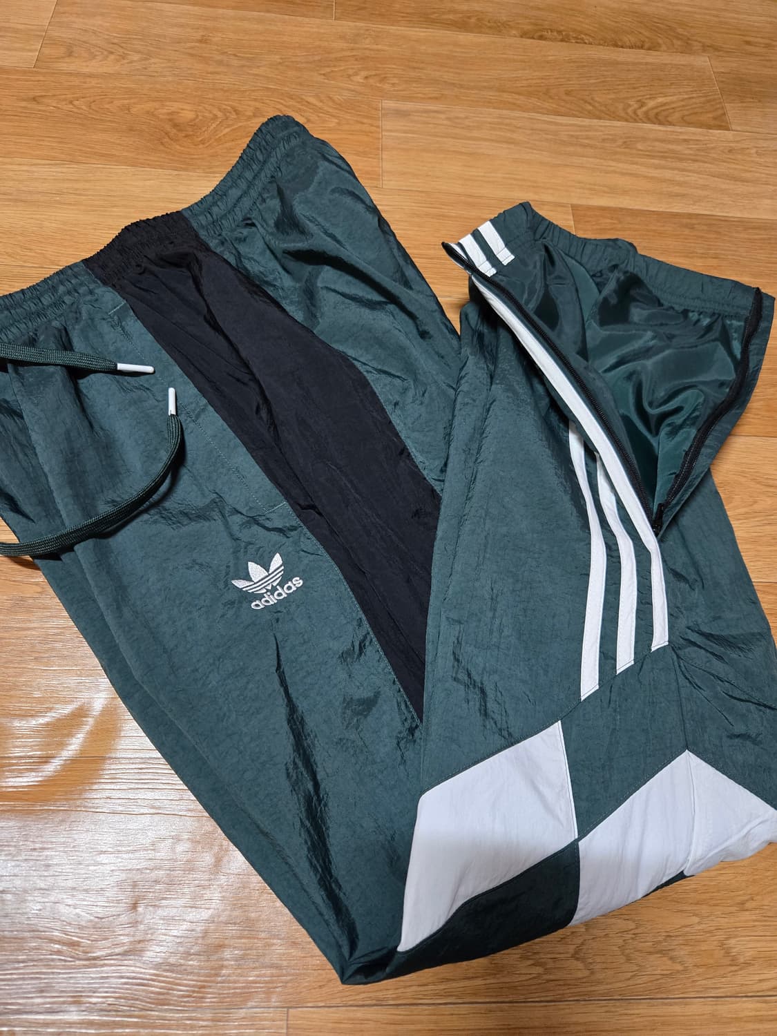 아디다스 남성 우븐 리카이브 트랙 조거팬츠 상품이미지3