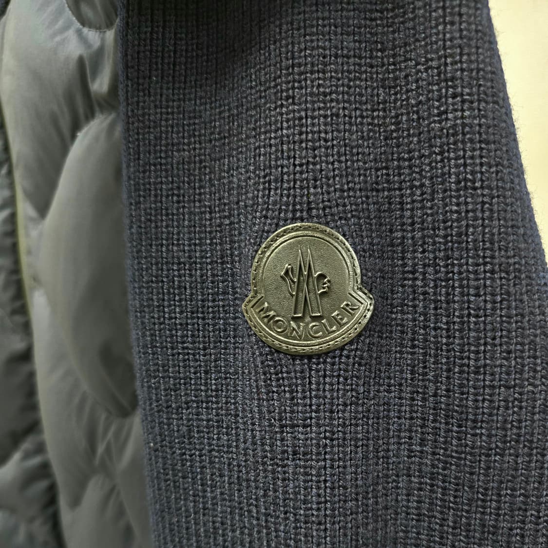 몽클레어 니트 패딩 xxl사이즈 105 110 판매 상품이미지2