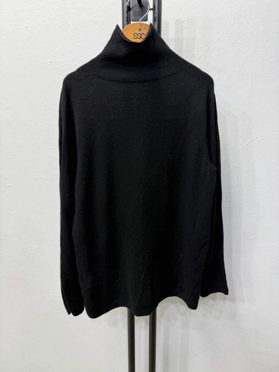 정품) LBL 캐시미어100 터틀넥 니트 66 상품이미지5