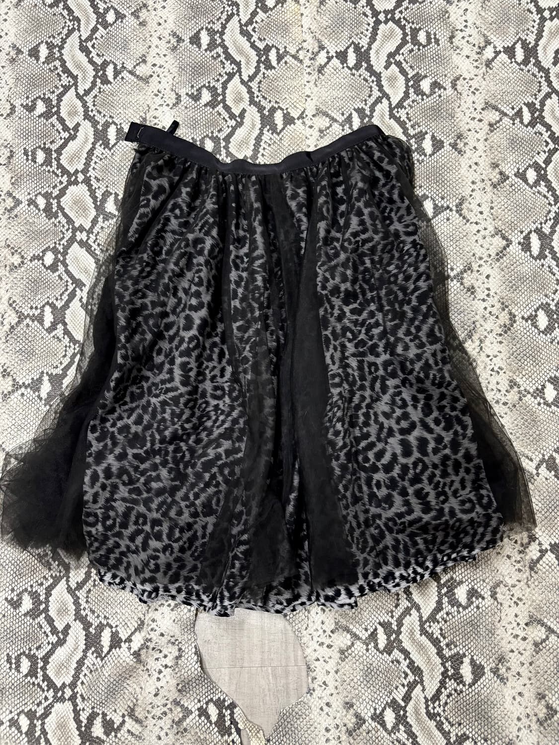 “Vintage” Black Leopard Skirts 상품이미지5