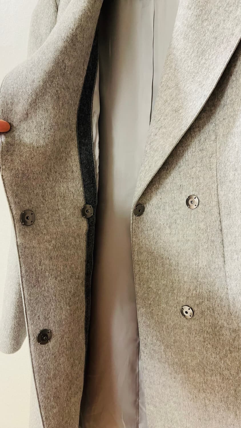 미샤 MICHAA 울 그레이 페미닌 코트 55. 정가 170만원대. 실착 상품이미지7