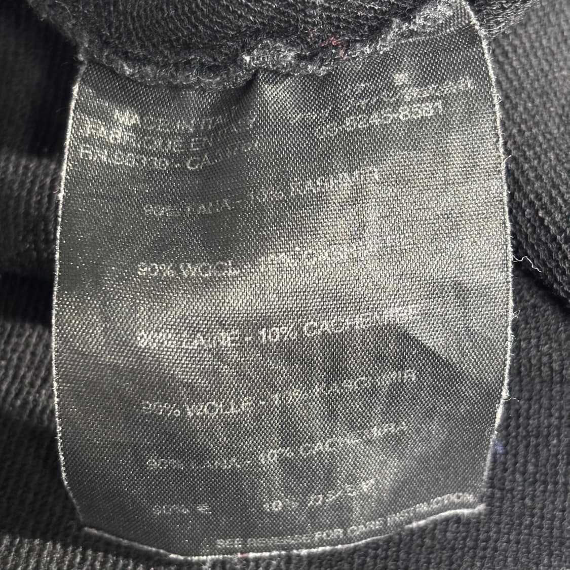 L) 프라다 울 캐시미어 크롭 니트 티셔츠 상품이미지5