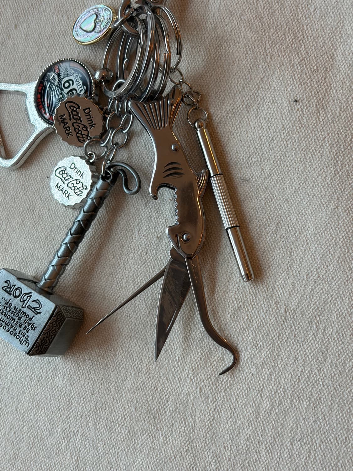 IRON TALISMAN KEYRING 상품이미지3