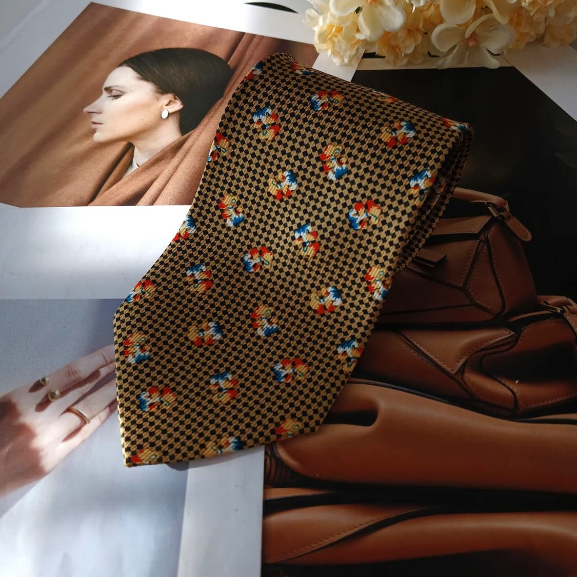 아쿠아스큐텀 실크 브라운 패턴 넥타이 9.4cm A+등급 A19338
 상품이미지4