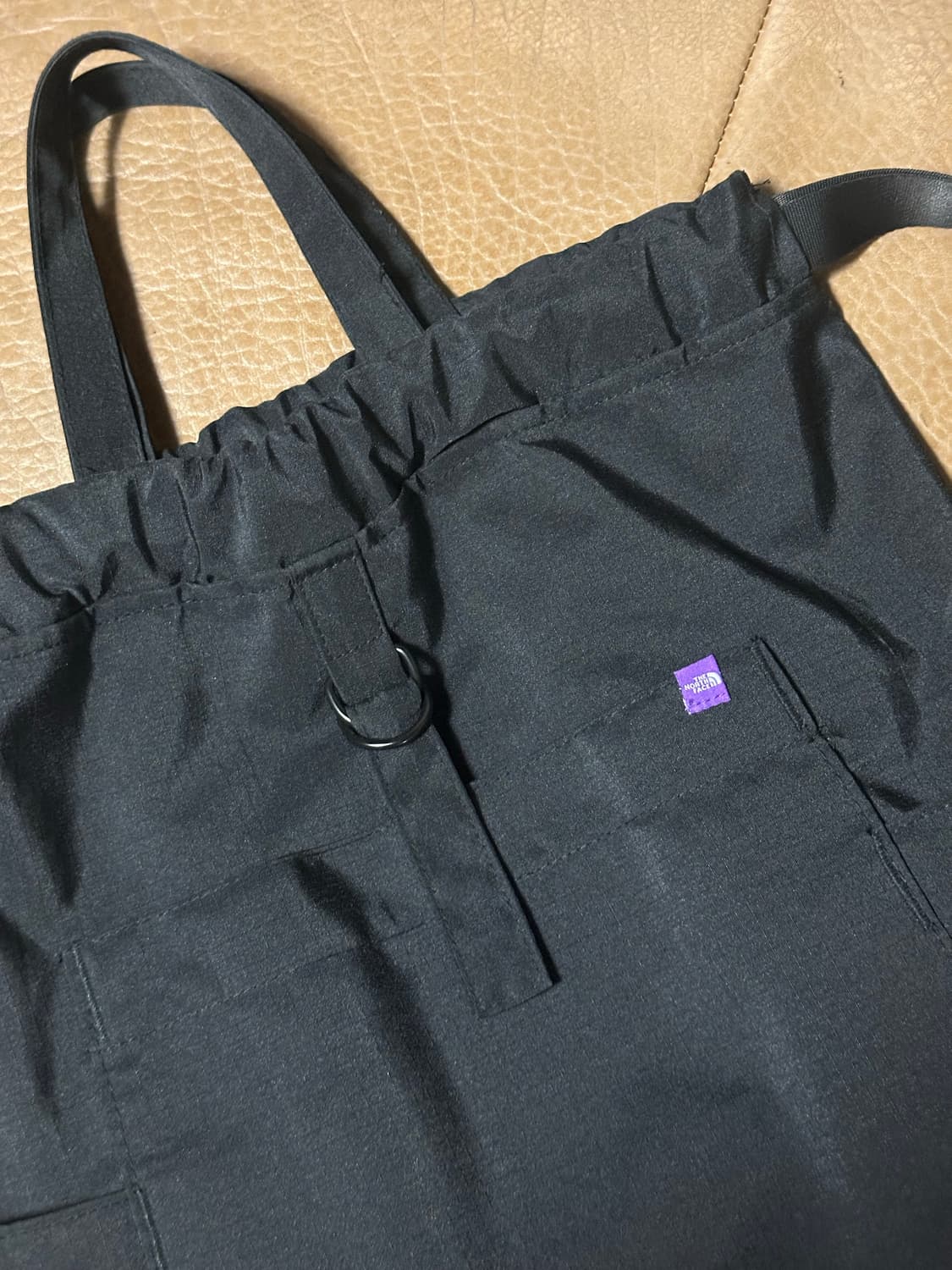 노스페이스 퍼플라벨 마운틴 윈드 데이백 (black, os) 상품이미지4