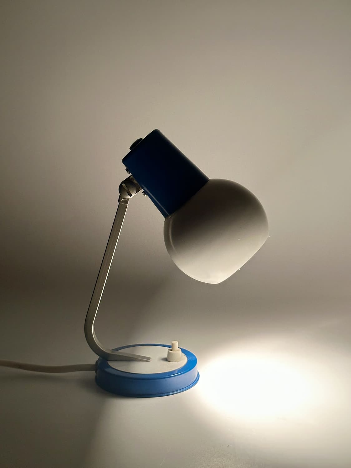 80‘s 독일 빈티지 인더스트리얼 조명 테이블 레트로 앤틱 미드센츄리  상품이미지5