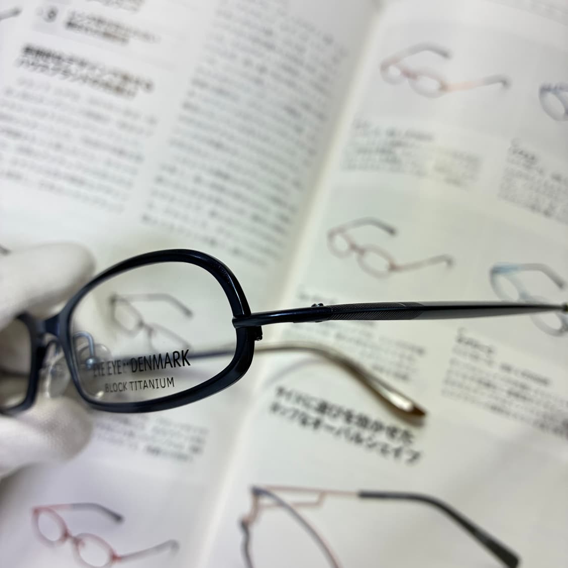 EYE EYE DENMARK 티타늄 블루 안경 상품이미지3