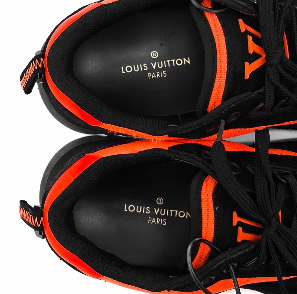 [7] 루이비통 LV 트레이너 하이킹 스웨이드 버질아블로 스니커즈 블랙 상품이미지9