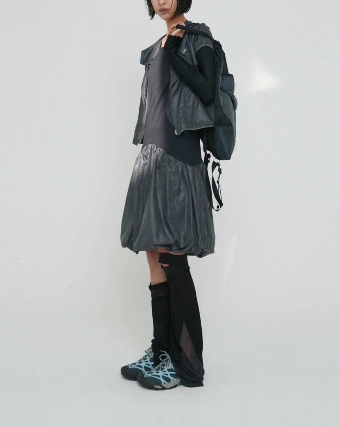 더 오픈 프로덕트 컬러 블렌디드 크롭 스웨터 네이비 상품이미지7