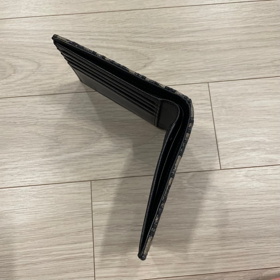 디올 오블리크 반지갑 상품이미지7