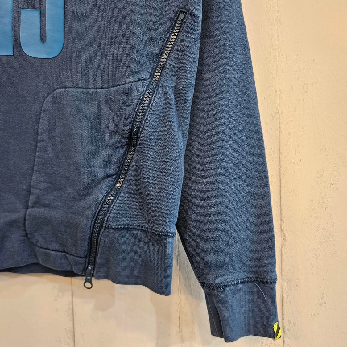 95(m)나이키 트랙 앤 필드 맨투맨 상품이미지3