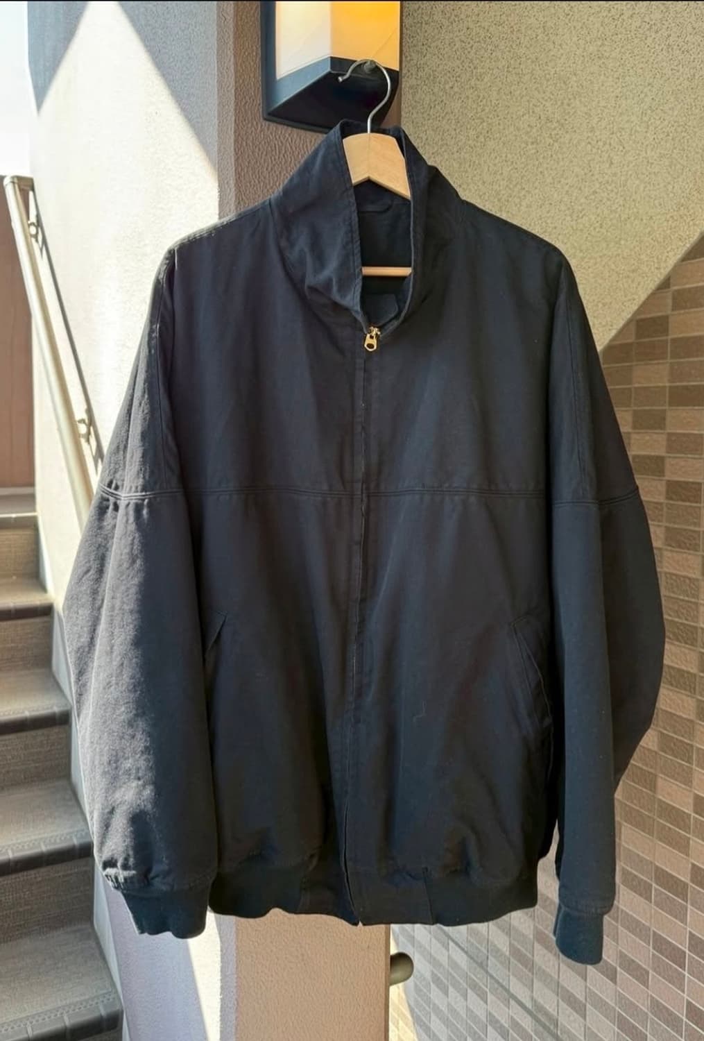 [2,새상품] 코모리 26SS 포스트 워크 트윌 캡 숄더 블루종 팝니다. 상품이미지2