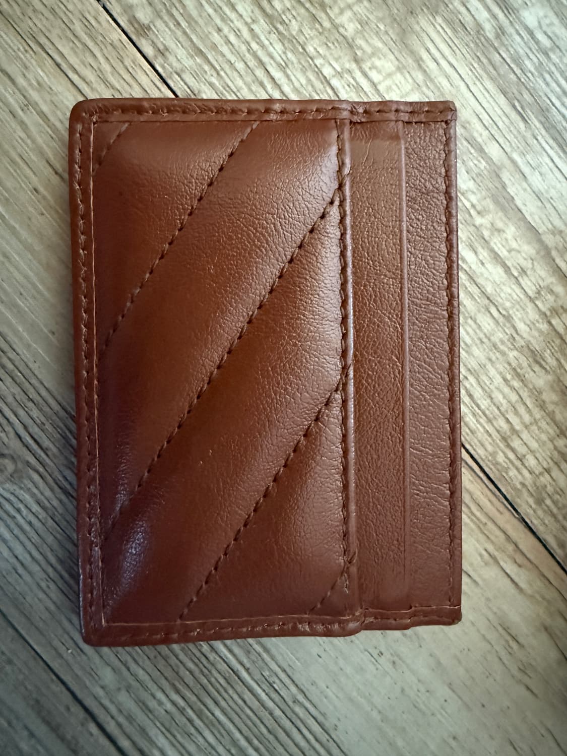 구찌 마틀라쎄 카드지갑 상품이미지2