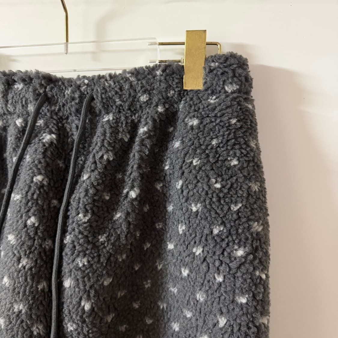 새상품 여자 도트 뽀글이 팬츠 상품이미지4