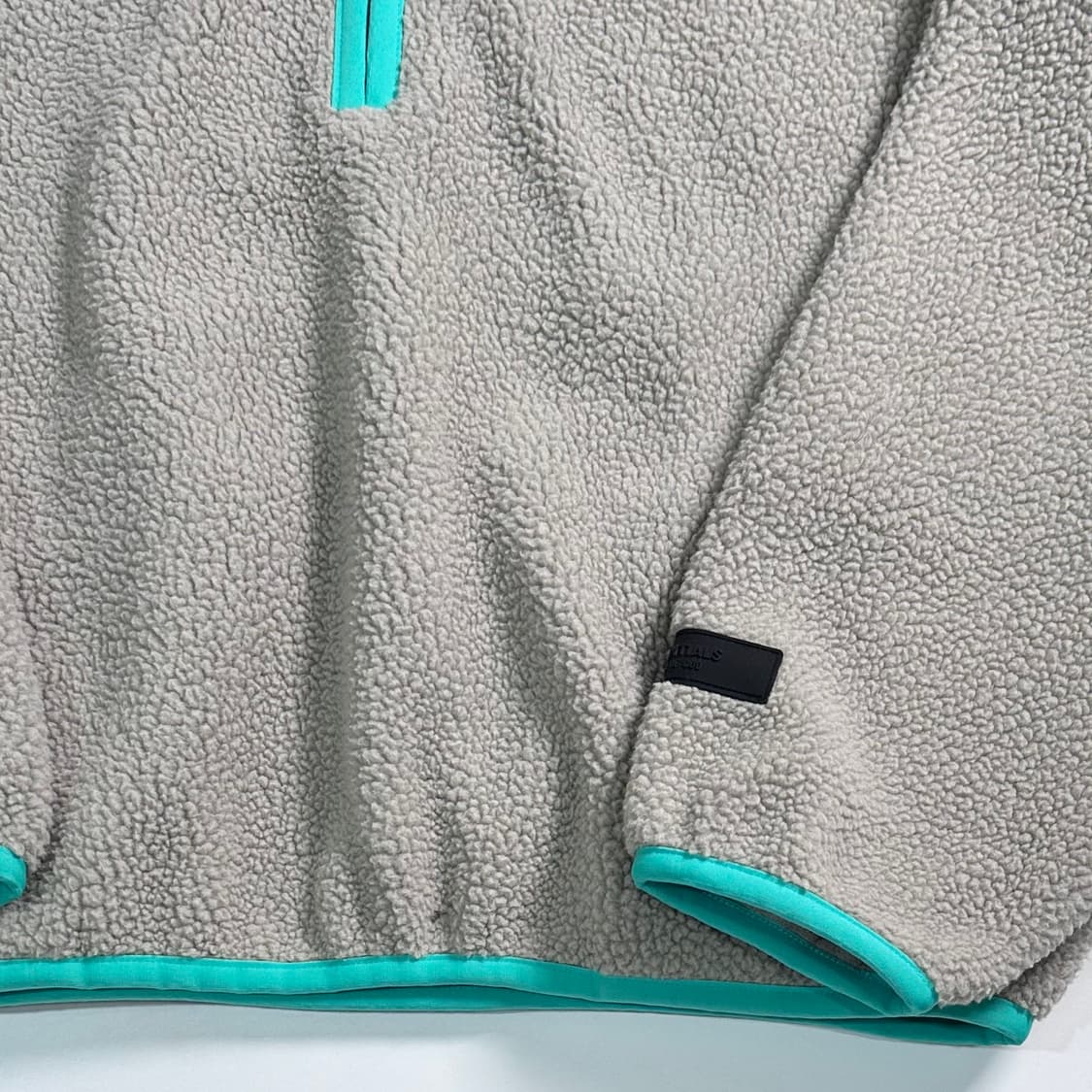 피어오브갓 에센셜 후리스 반집업  - Price : ₩ 180,000   상품이미지3
