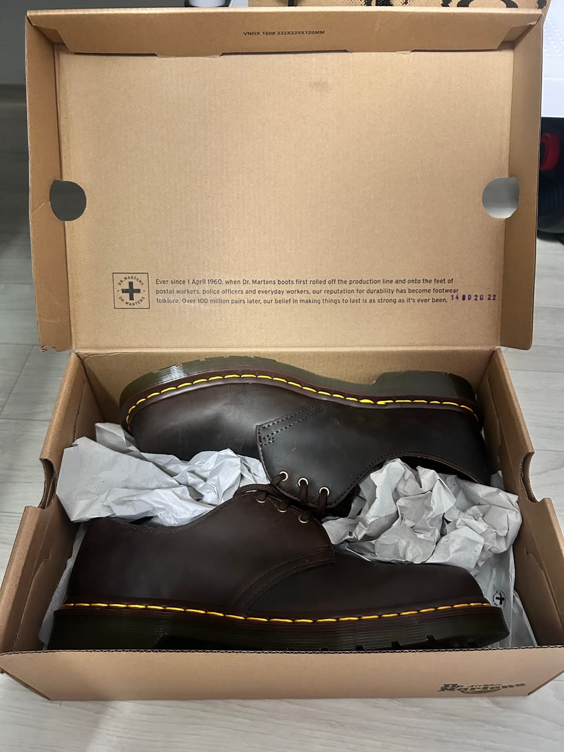 닥터마틴 1461 크레이지 홀스 레더 부츠 다크브라운 상품이미지7