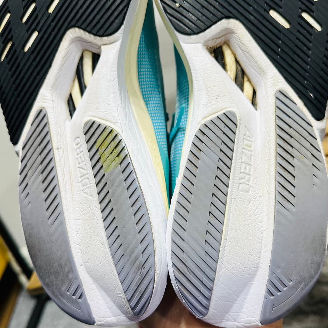 270) 아디다스 런닝화 남성 남자 러닝화 아디제로 보스턴 12 민트 상품이미지7