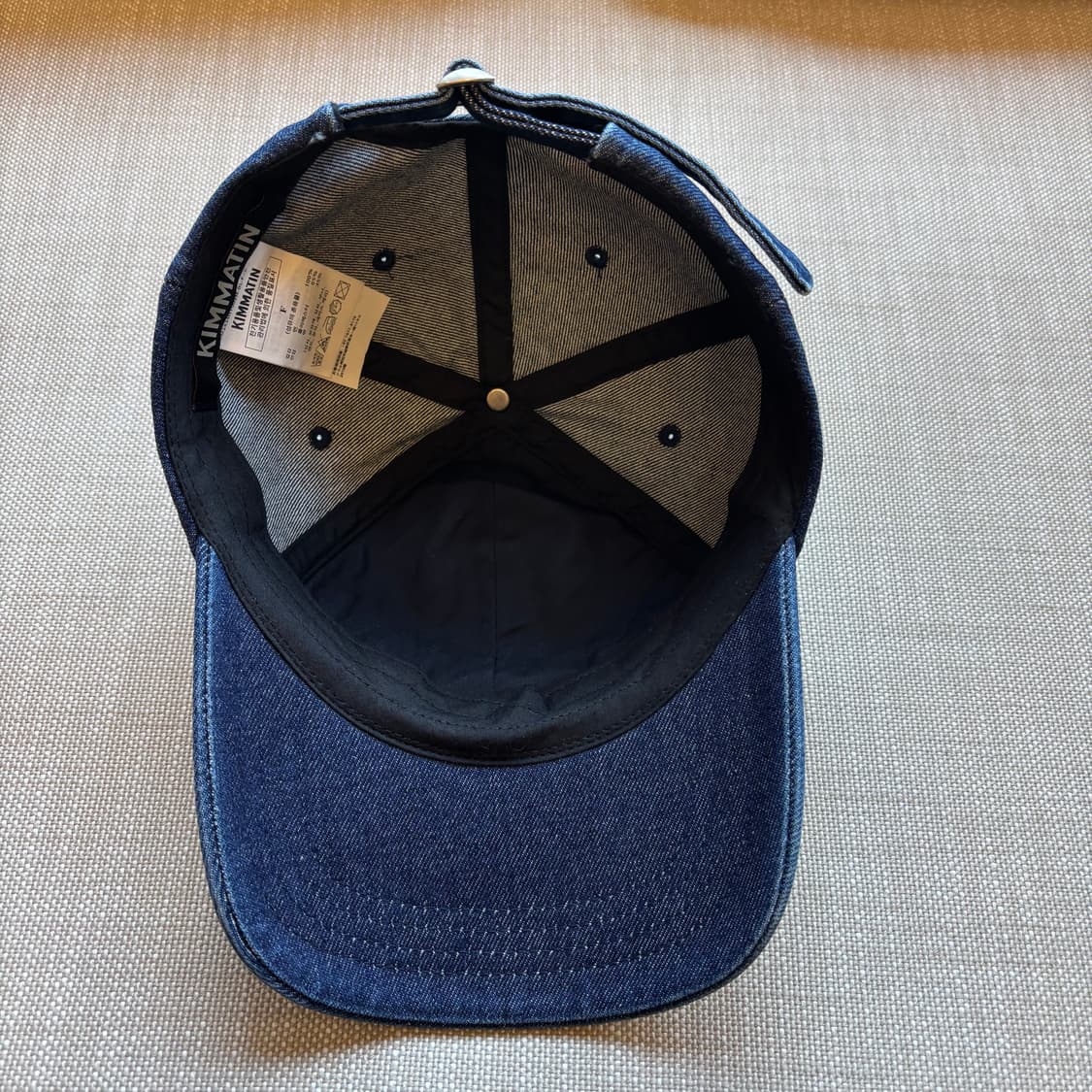 마뗑킴(Matin Kim)의 로고 브러시 데님 볼캡 상품이미지7