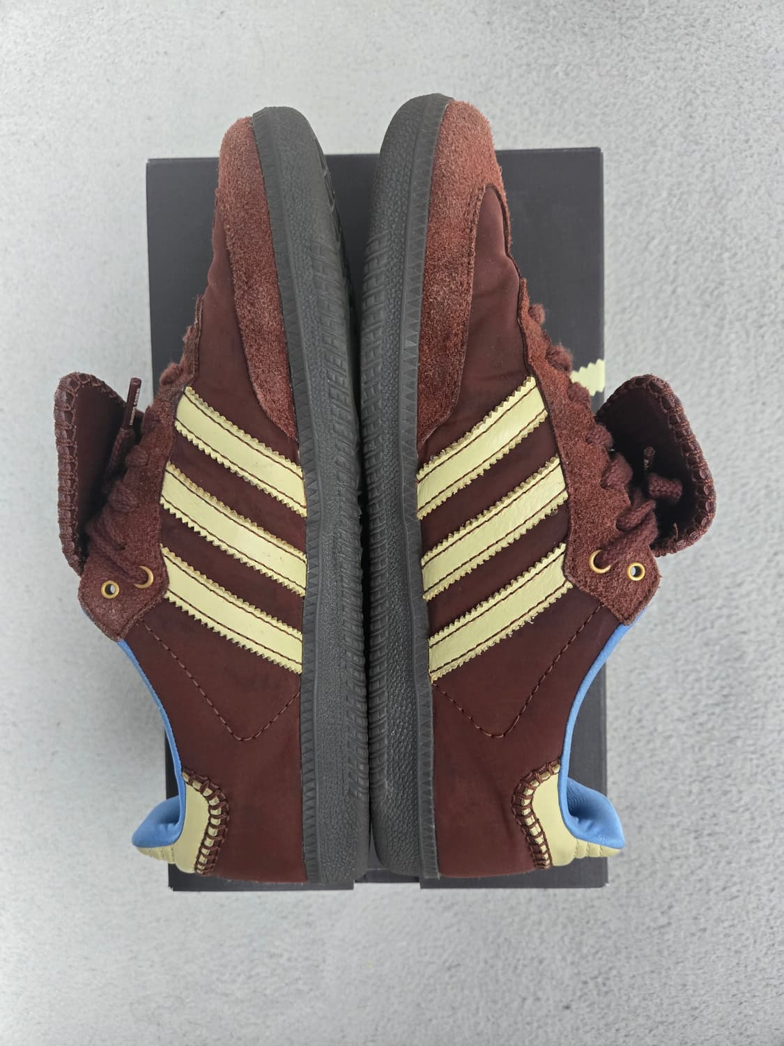 아디다스 x 웨일스 보너 나일론 삼바 폭스 브라운 샌디 베이지 상품이미지2