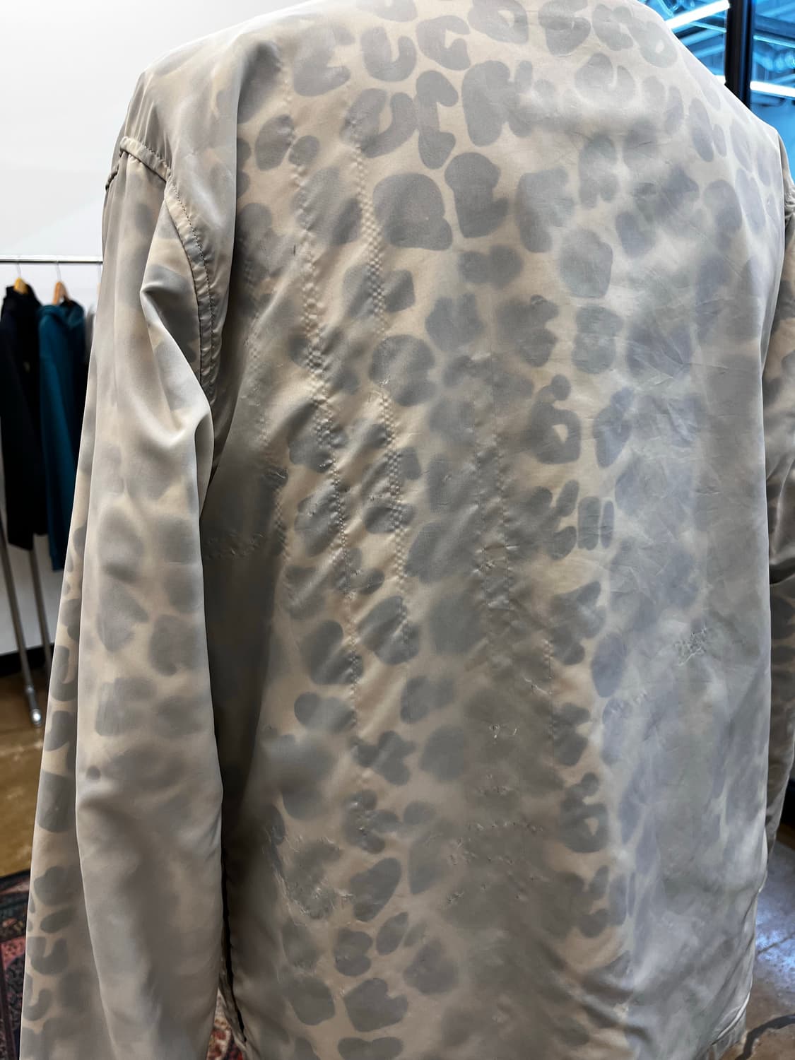 스투시 트랜스루센트 레오파드 코치 자켓 상품이미지7