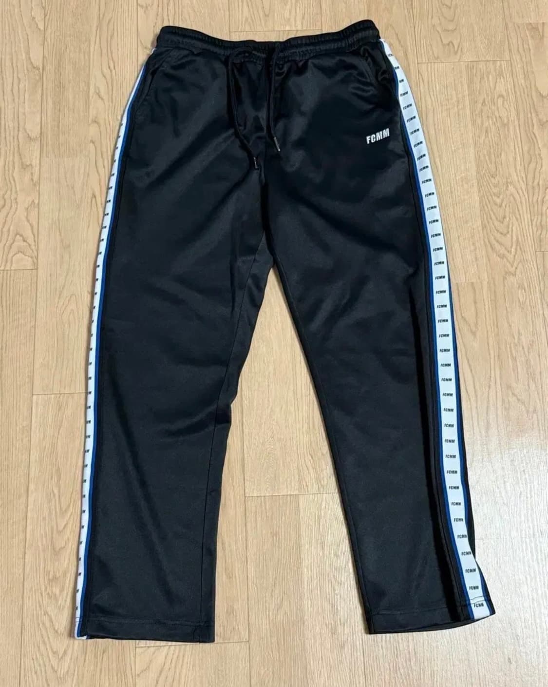 FCMM 사이드 로고 트랙팬츠 상품이미지1