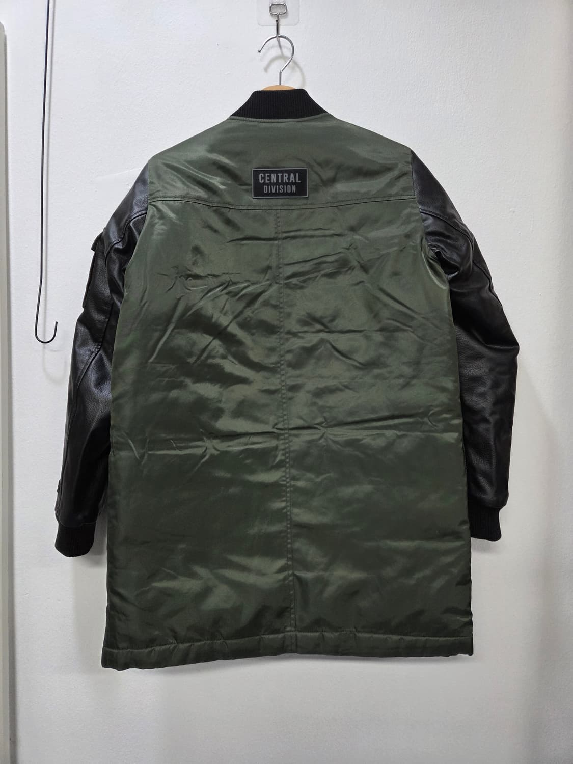 NBA 클리블랜드 카키색 롱 다운패딩 S 상품이미지3