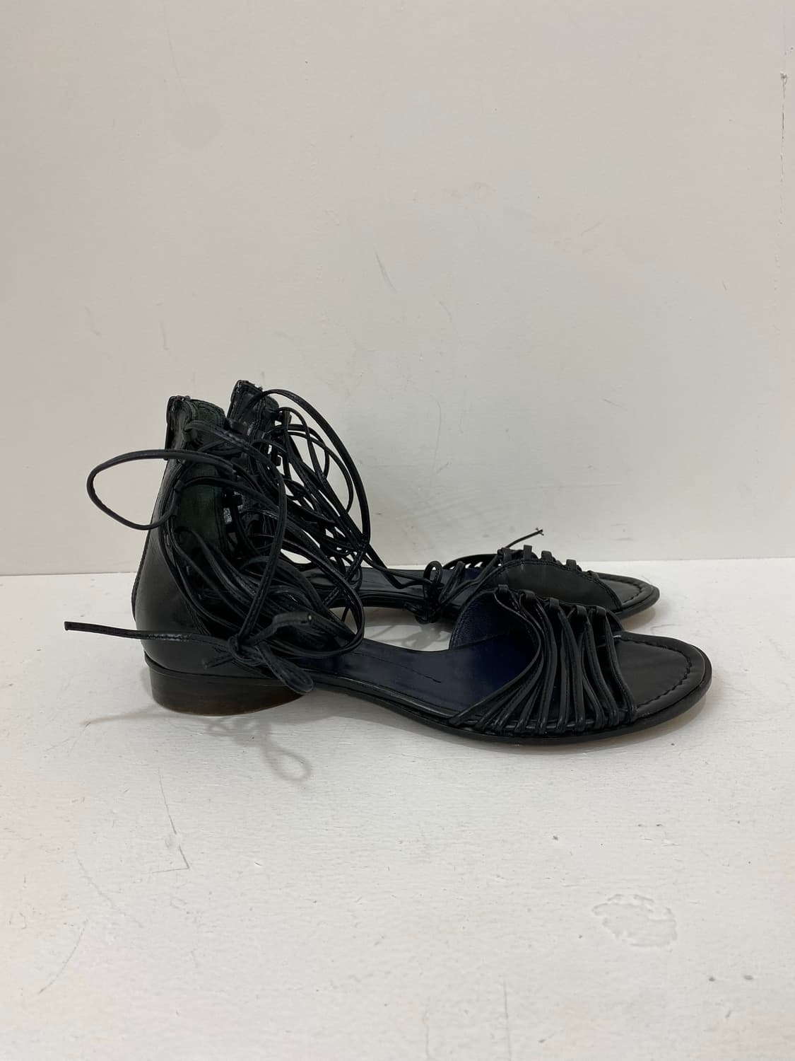 Vero cuoio 블랙 샌들 상품이미지3