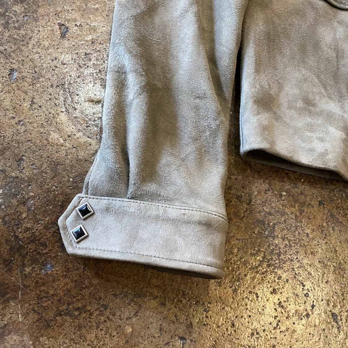 (M) the letters 고트 스웨이드 자켓 상품이미지6