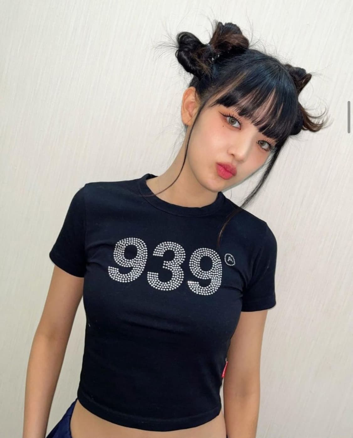 아카이브볼드 939 로고 크롭탑 (민니착용) 상품이미지1