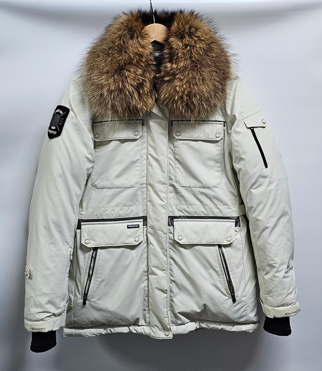디스커버리 고어윈드스토퍼 구스패딩 90 고준희패딩 상품이미지1