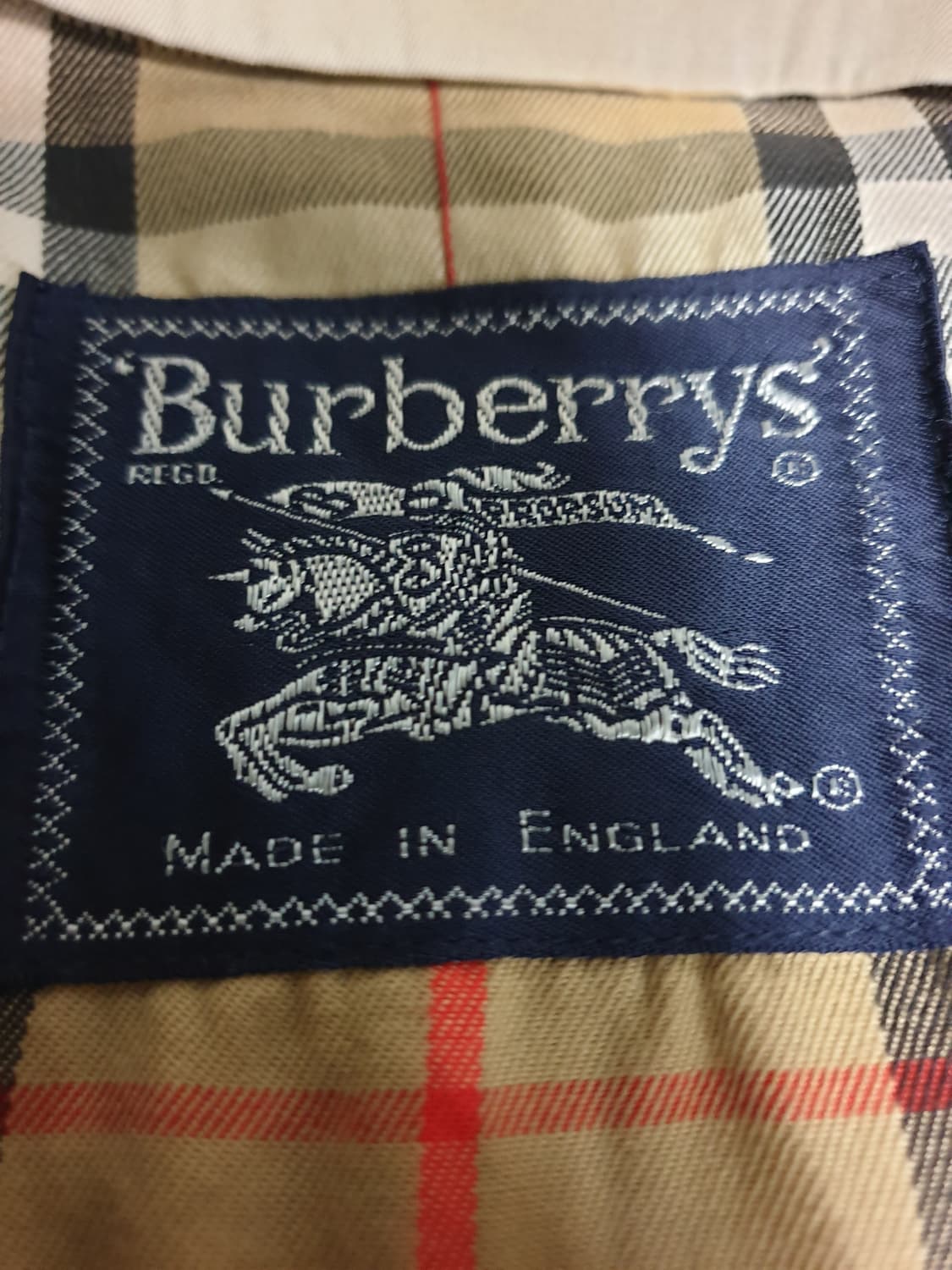 버버리 made in England 슬림핏 싱글 트렌치코트 베이지 (M) 상품이미지3