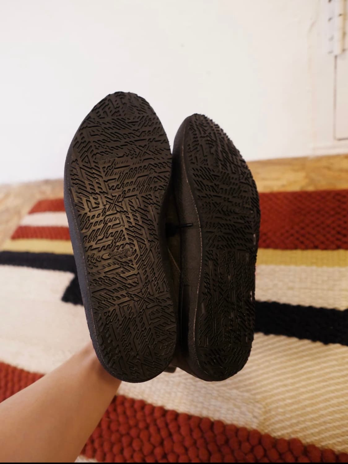 프라다 스포츠 스웨이드 스니커즈 상품이미지5