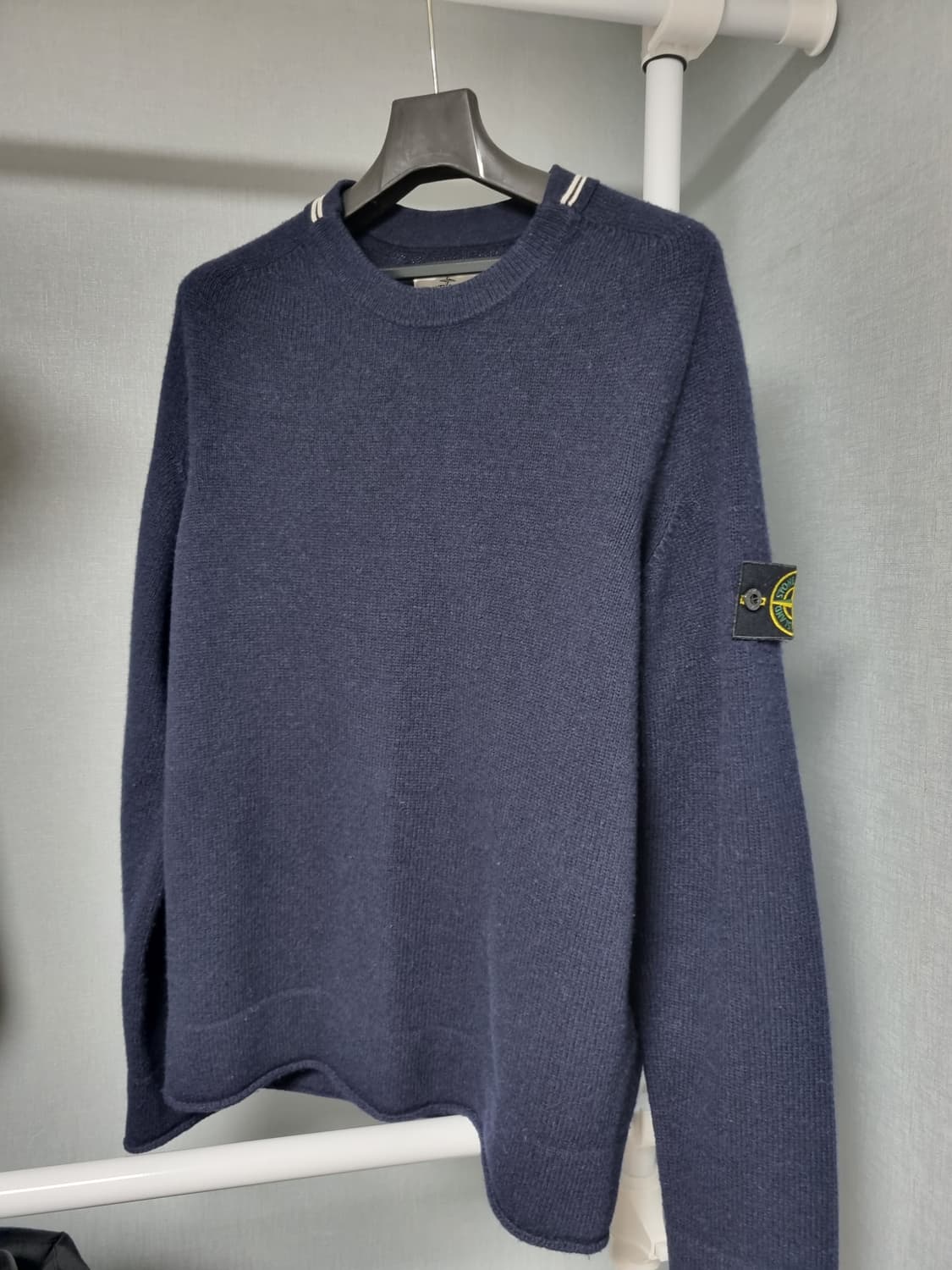 스톤아일랜드 네이비 니트 상품이미지1