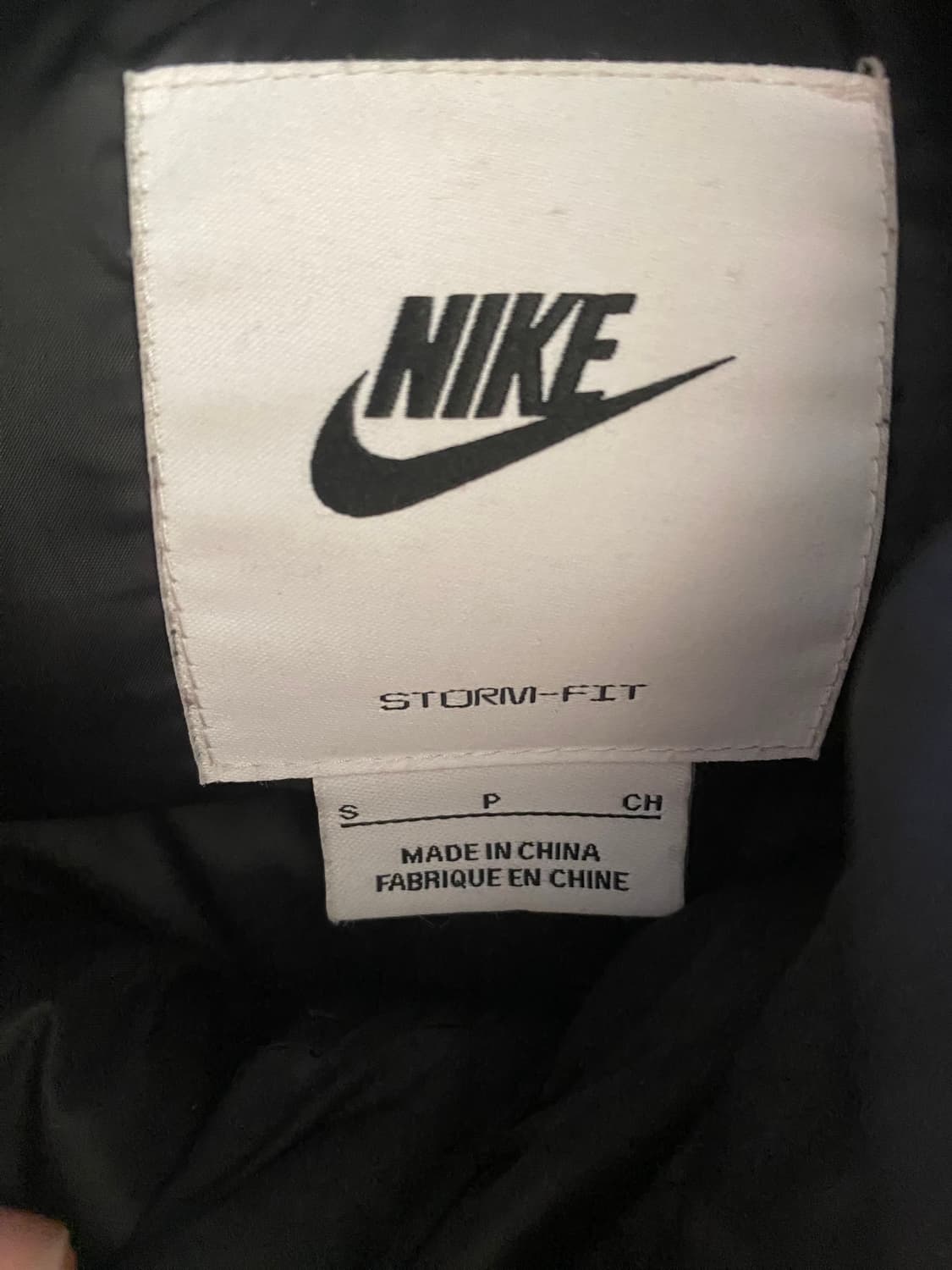 나이키 스톰핏 윈드러너 패딩 상품이미지4