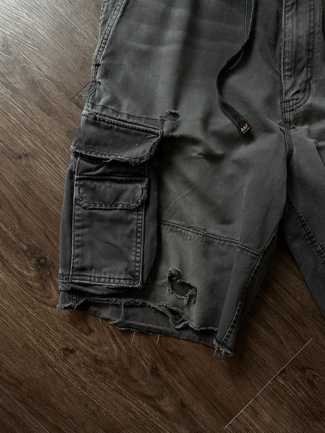 Abercrombie & fitch 디스트레스 카고 쇼츠 상품이미지10