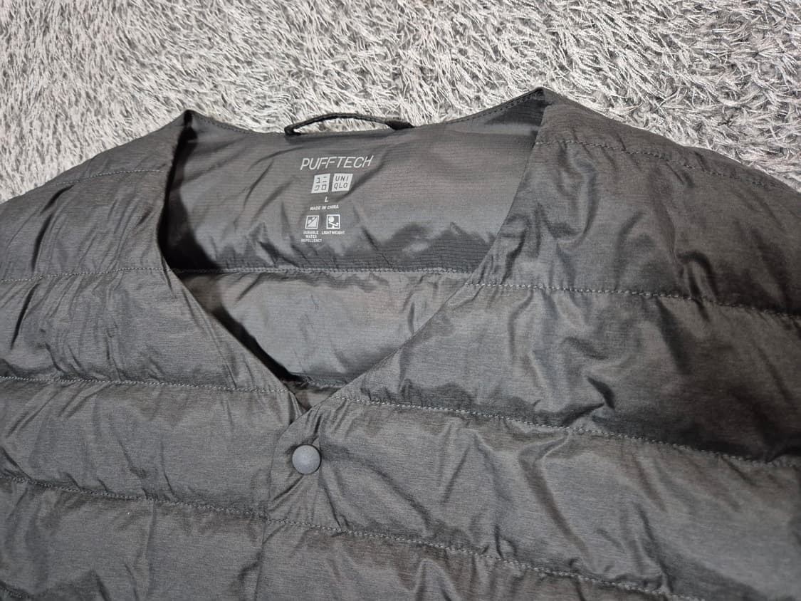 유니클로 남성 퍼프테크 경량 패딩 조끼 L 상품이미지2