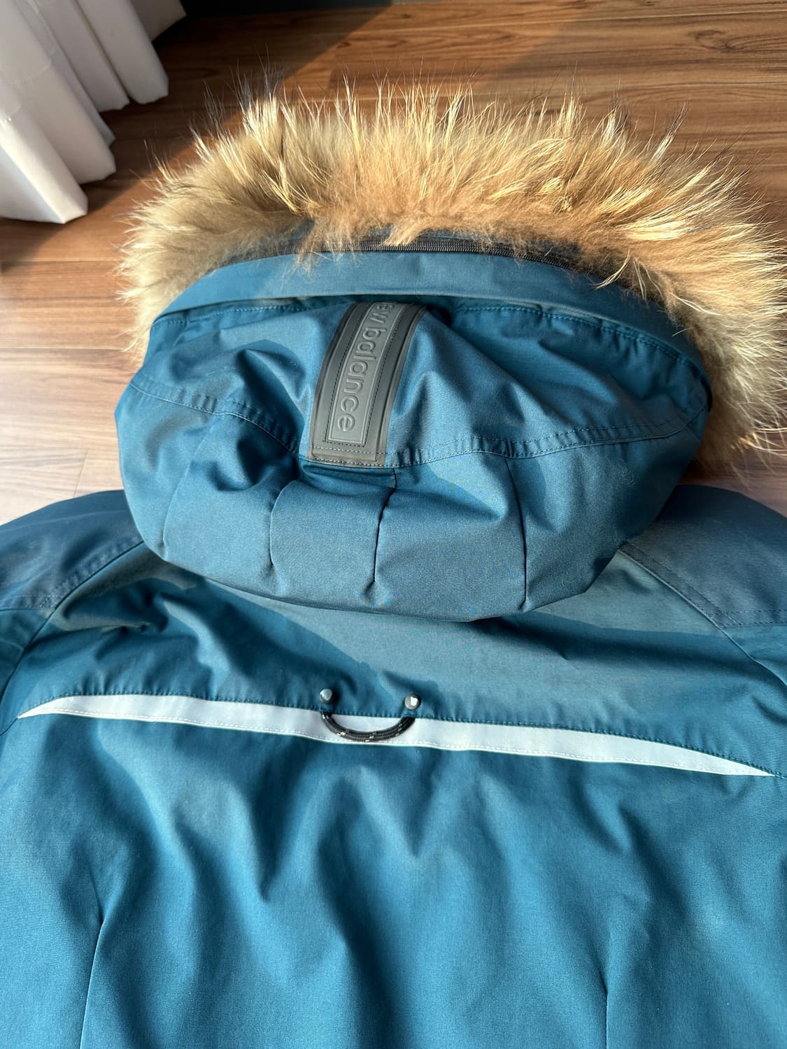 뉴발란스 카메라맨 덕다운 패딩 105 상품이미지9