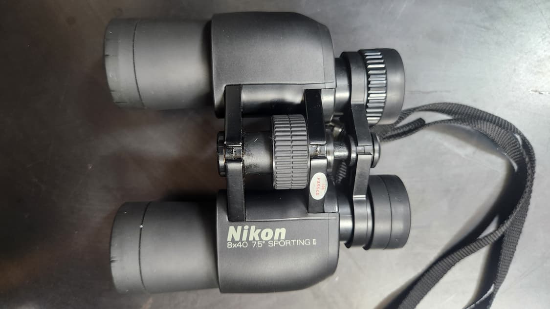니콘 8x40 스포팅 II 쌍안경 상품이미지1