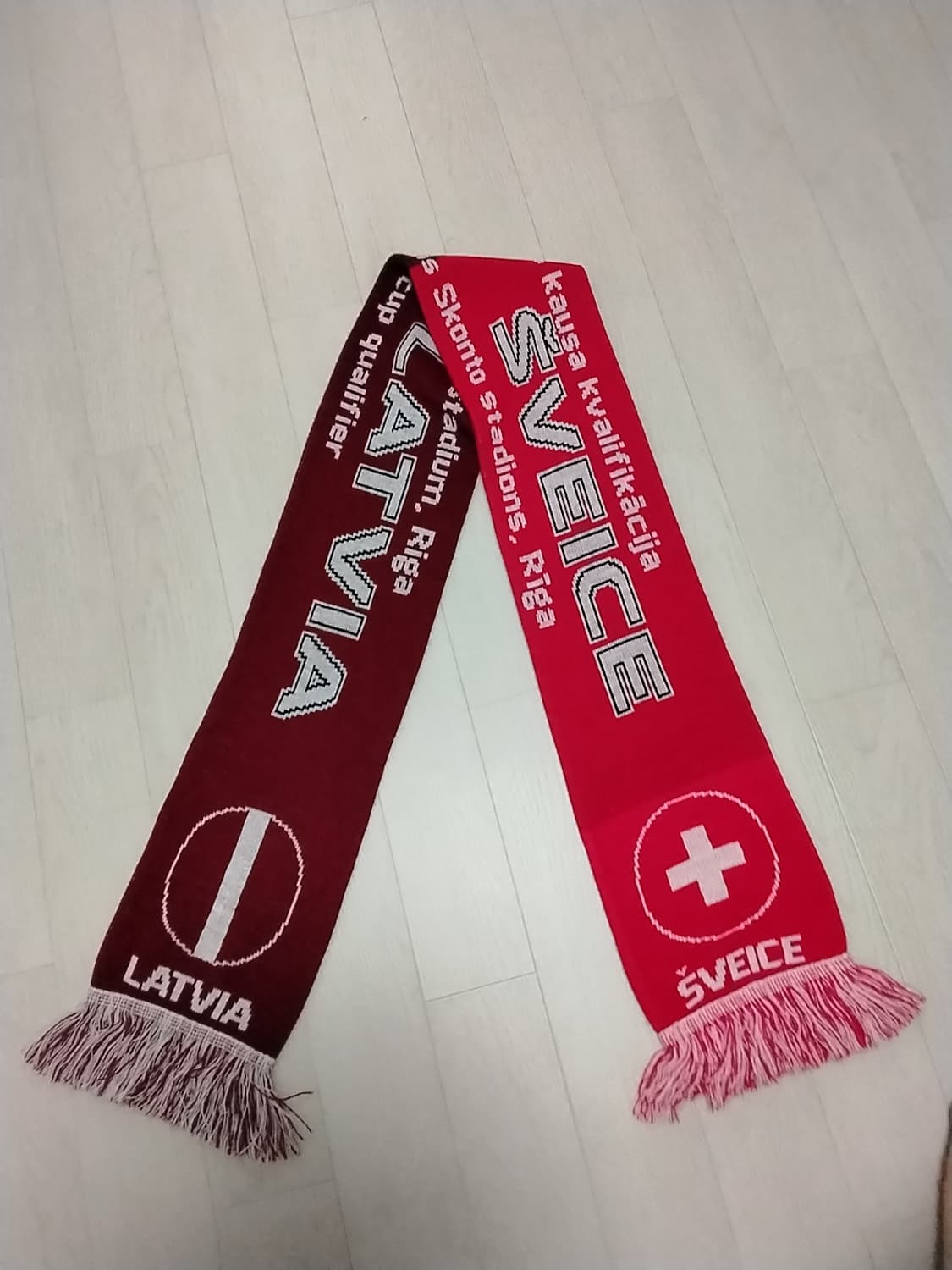 스위스 라트비아 월드컵 기념 머플러 상품이미지1