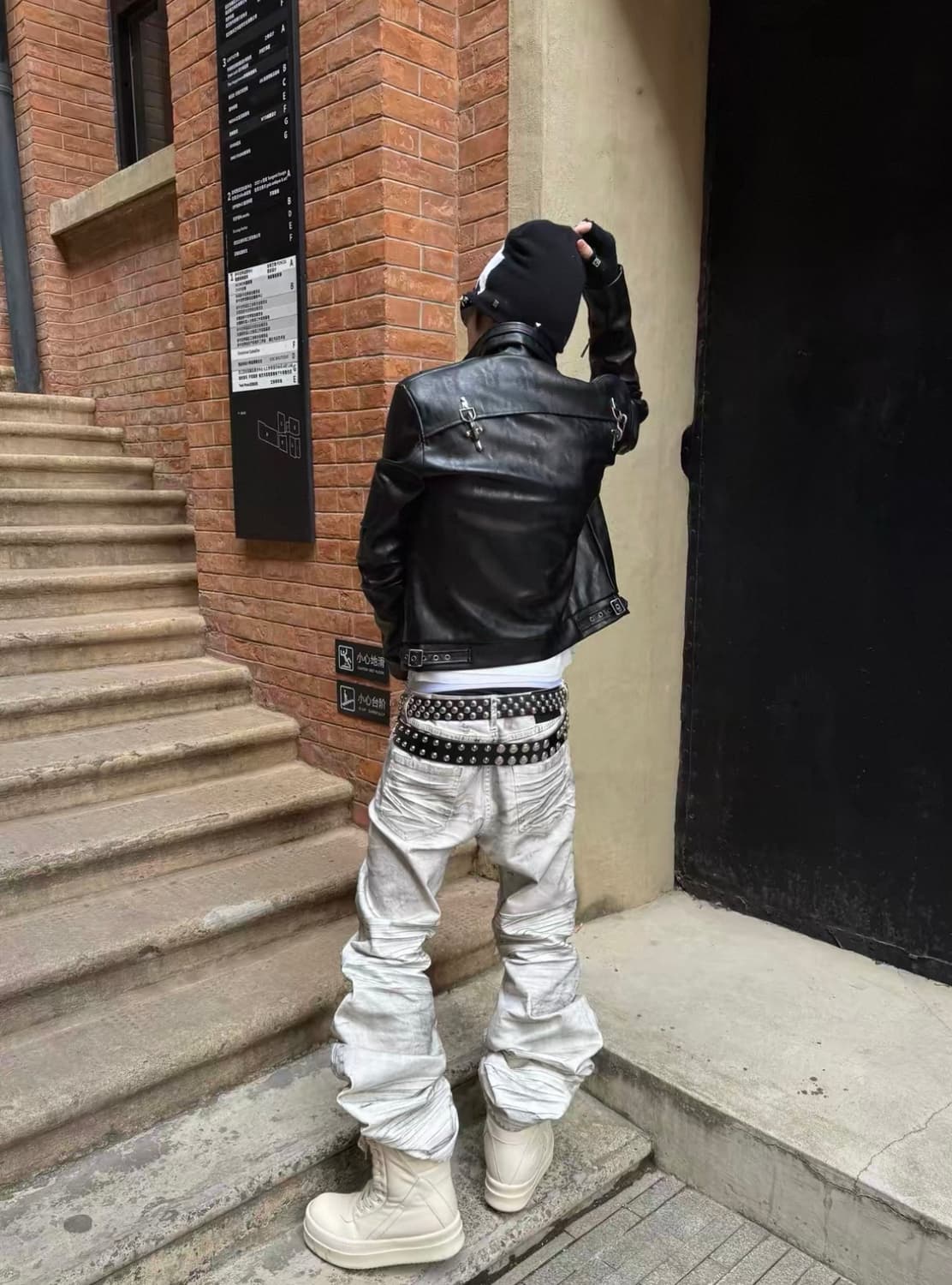 Opium Dirty Wash Denim Pants  상품이미지4