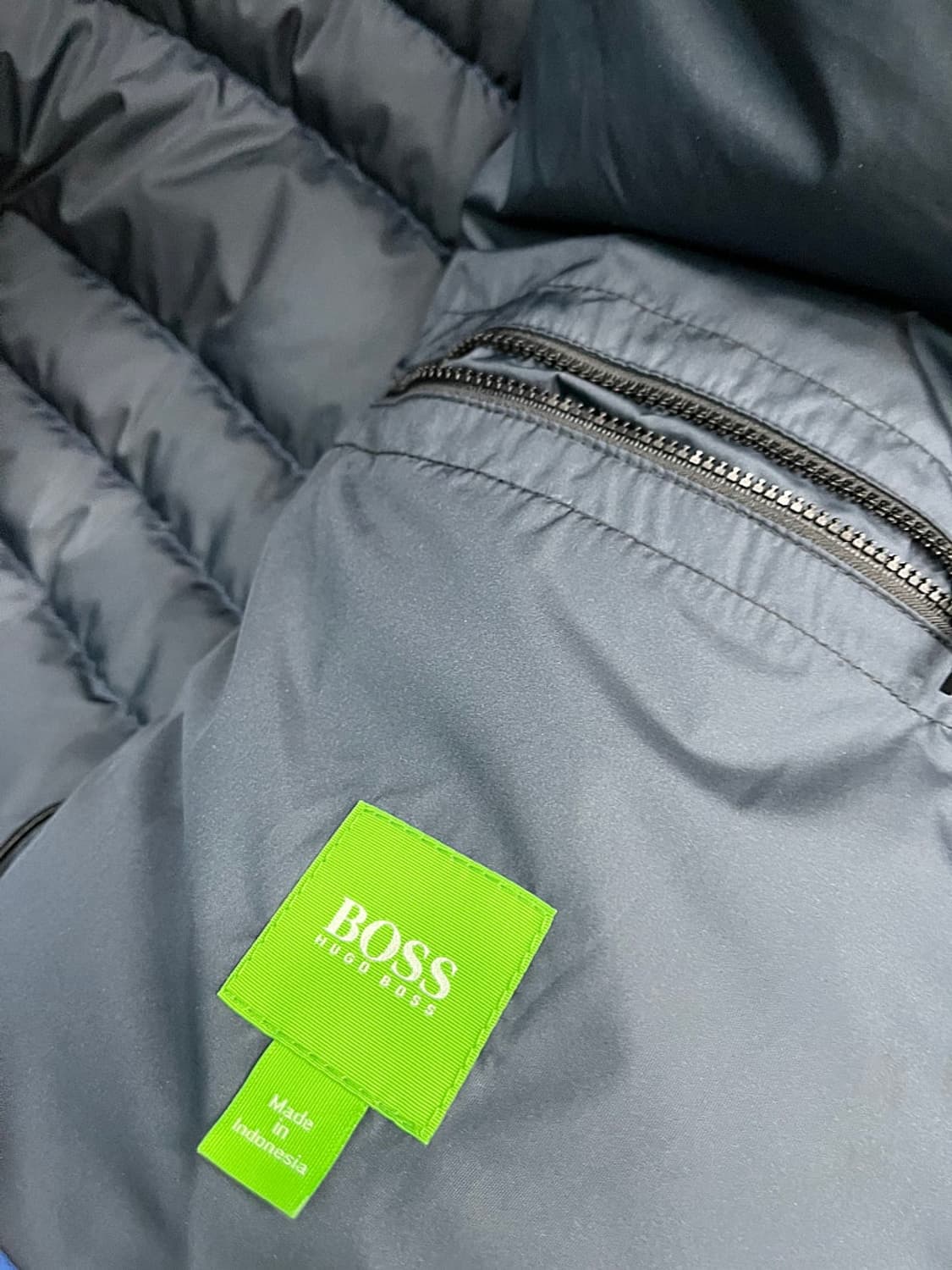 100) 휴고보스 골프 경량다운  상품이미지8