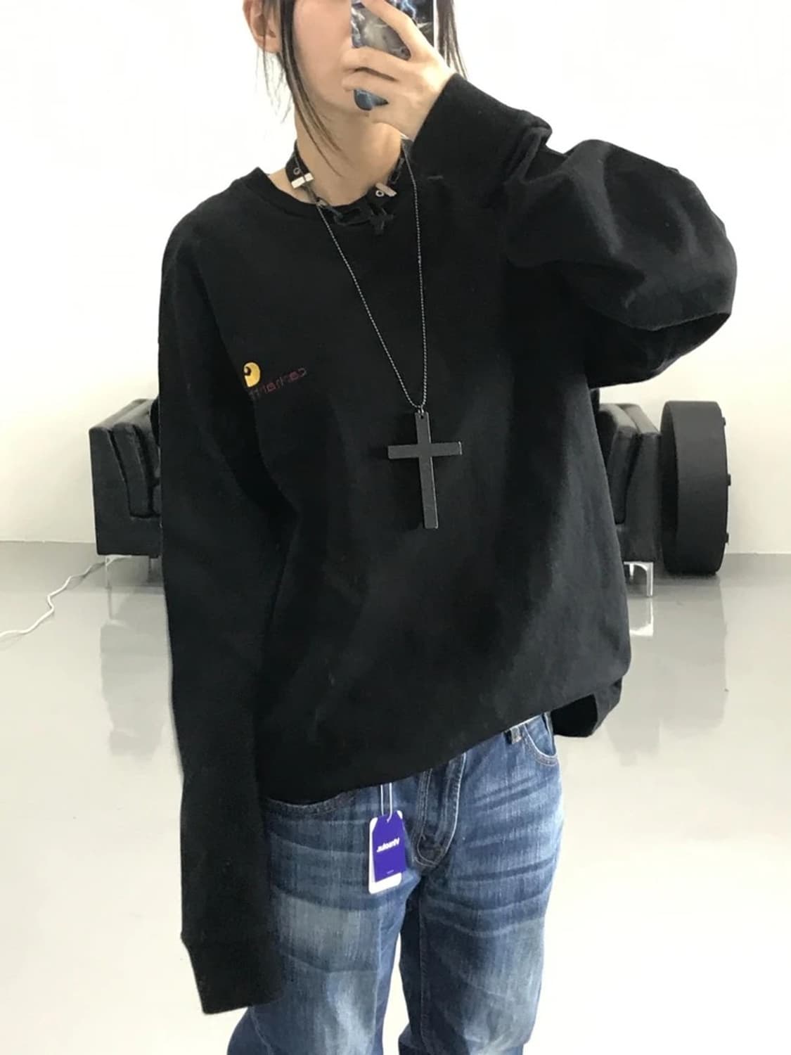 칼하트 블랙 롱 슬리브 상품이미지2