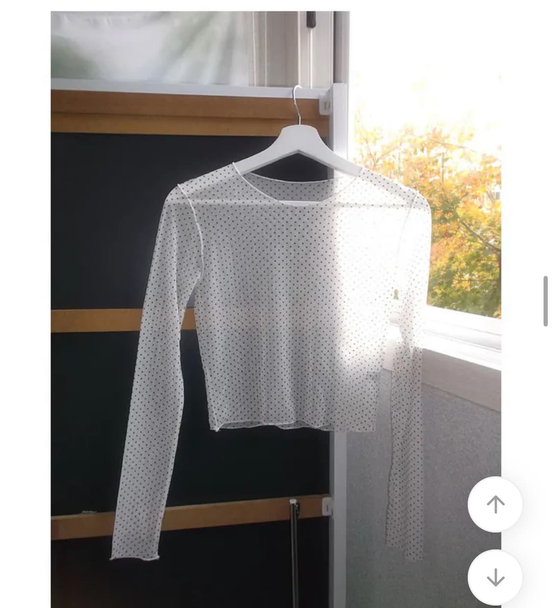 에이블리 오무트 캔디 부클 니트+레이어드 도트티 상품이미지3