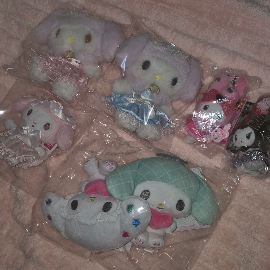 산리오 메종드플뢰르 마이멜로디 마멜 MC 컬렉션 시로이치고 50주년 희귀 상품이미지2